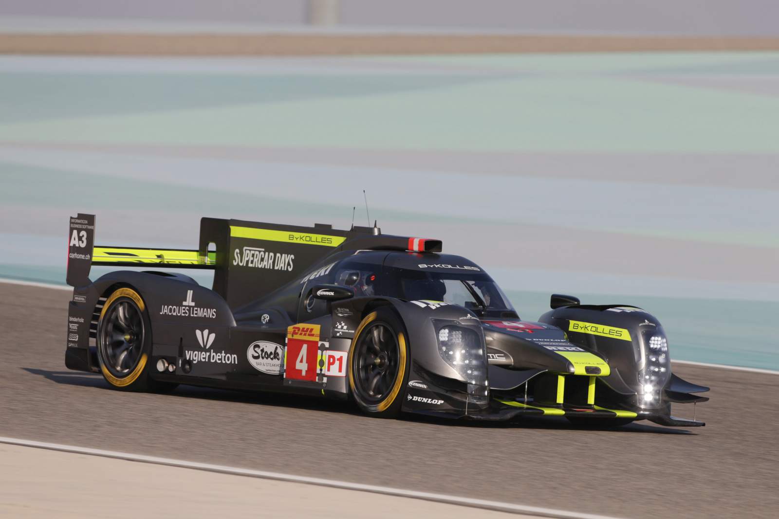 ByKOLLES RACING schließt Saison 2016 der Langstrecken-Weltmeisterschaft mit solidem Rennen ab